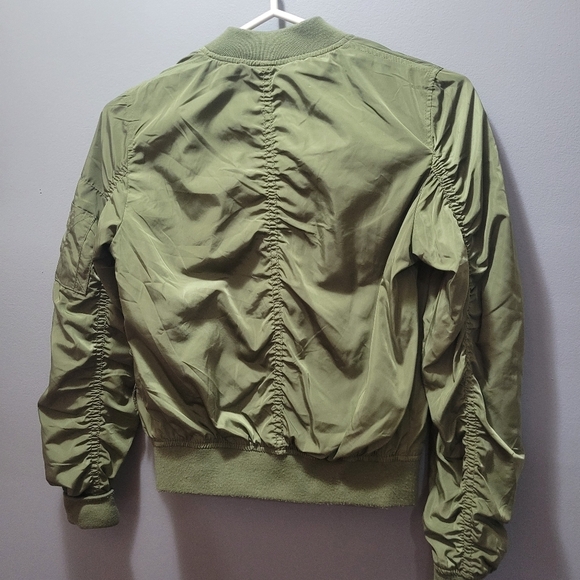 Bershka Olive Green Bomber Style Jacket XS - Picture 8 of 8